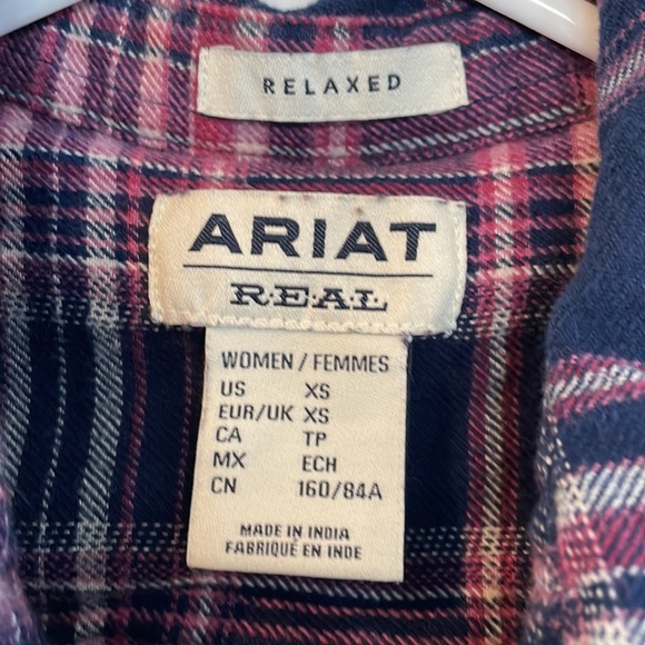 Ariat Women Size XS Pink and Blue Plaid Shirt - Picture 3 of 10